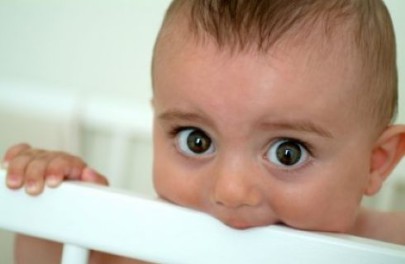 Первые зубы у младенцев: очередность прорезывания