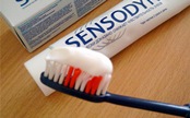 десенсибилизирующих зубных паст