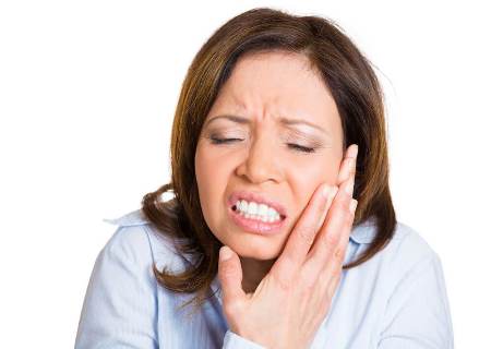причины боли в зубе