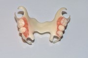 что такое ацеталовый зубной протез